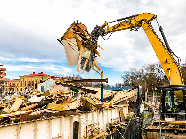 Best Yard Waste Removal  in Athens, AL